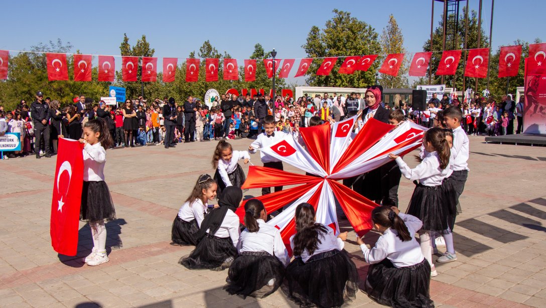 29 EKİM CUMHURİYET BAYRAMI COŞKUYLA KUTLANDI.