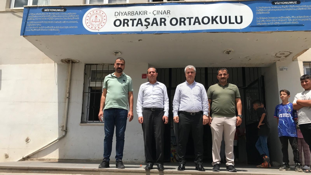 Çınarda Okullar Tatil mi?