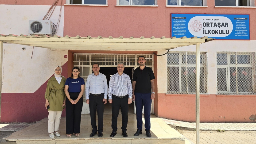 Çınarda Okullar Tatil mi?